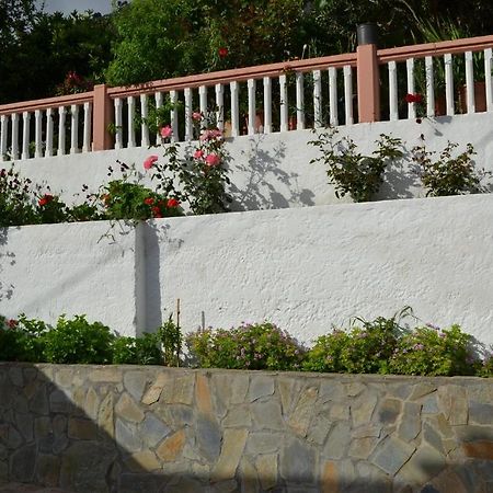 Karavos Hotel Apartments Archangelos  Bagian luar foto